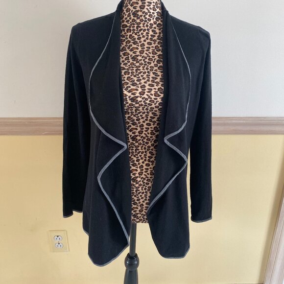 J. McLaughlin Sweaters - J. McLaughlin Women's Black Waterfall Cardigan Gray Trim‎ Color Size Small